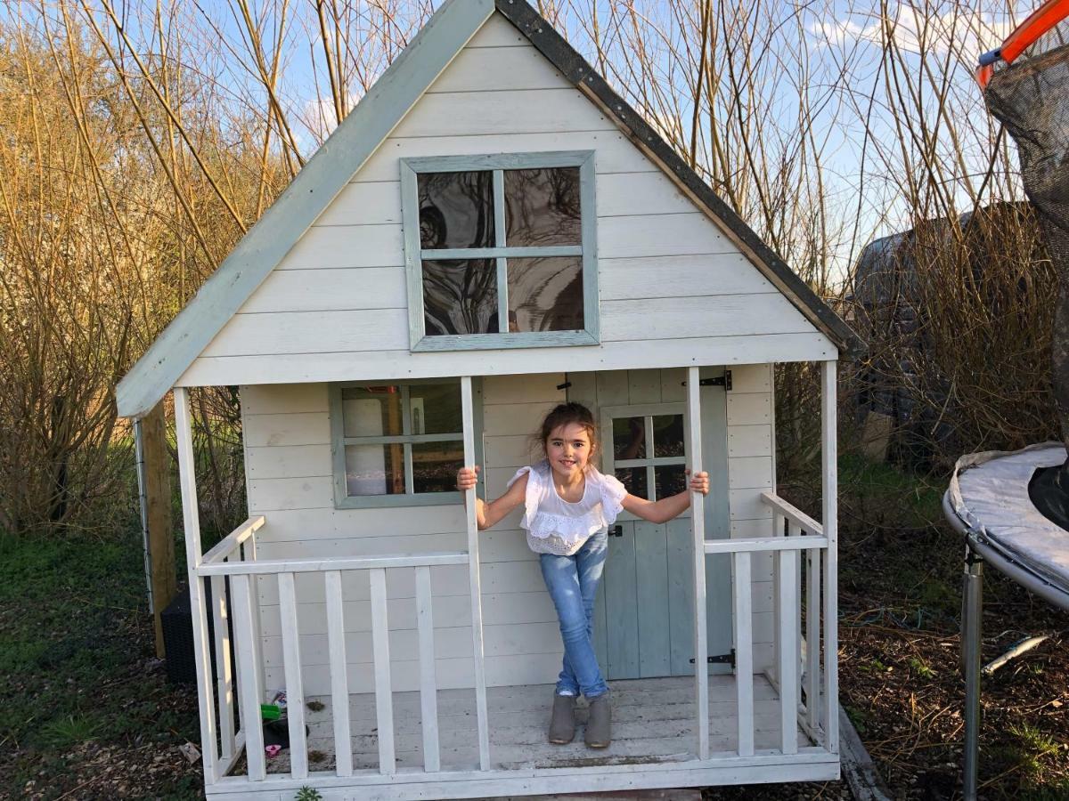 Willow Court Farm Studio South & Petting Farm, 8 Mins From Legoland & Windsor, 15 Mins From Lapland Uk Dış mekan fotoğraf